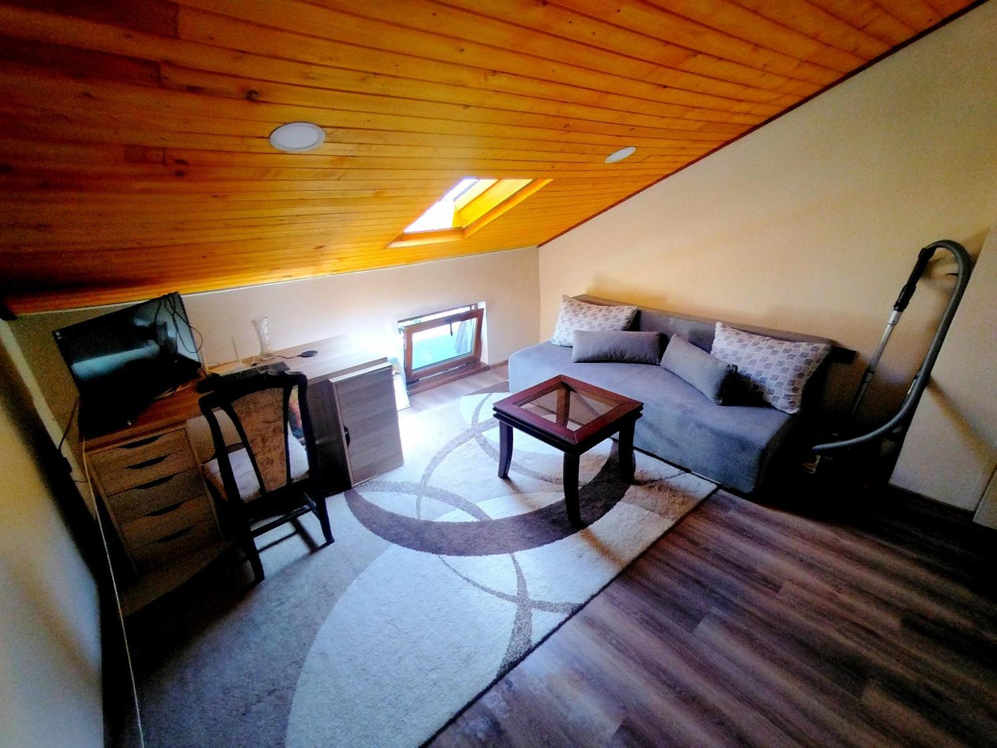 Low Budget Apartment With Breakfast #3 Varna Exterior foto